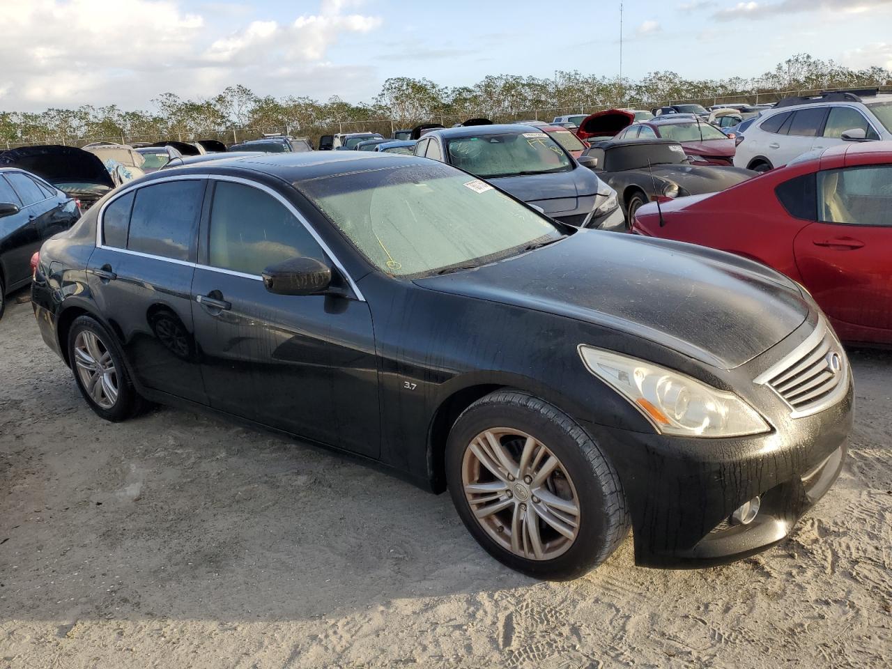 2015 Infiniti Q40 VIN JN1CV6AP4FM503290 Copart auction photo, water/flood damage thumbnail 4