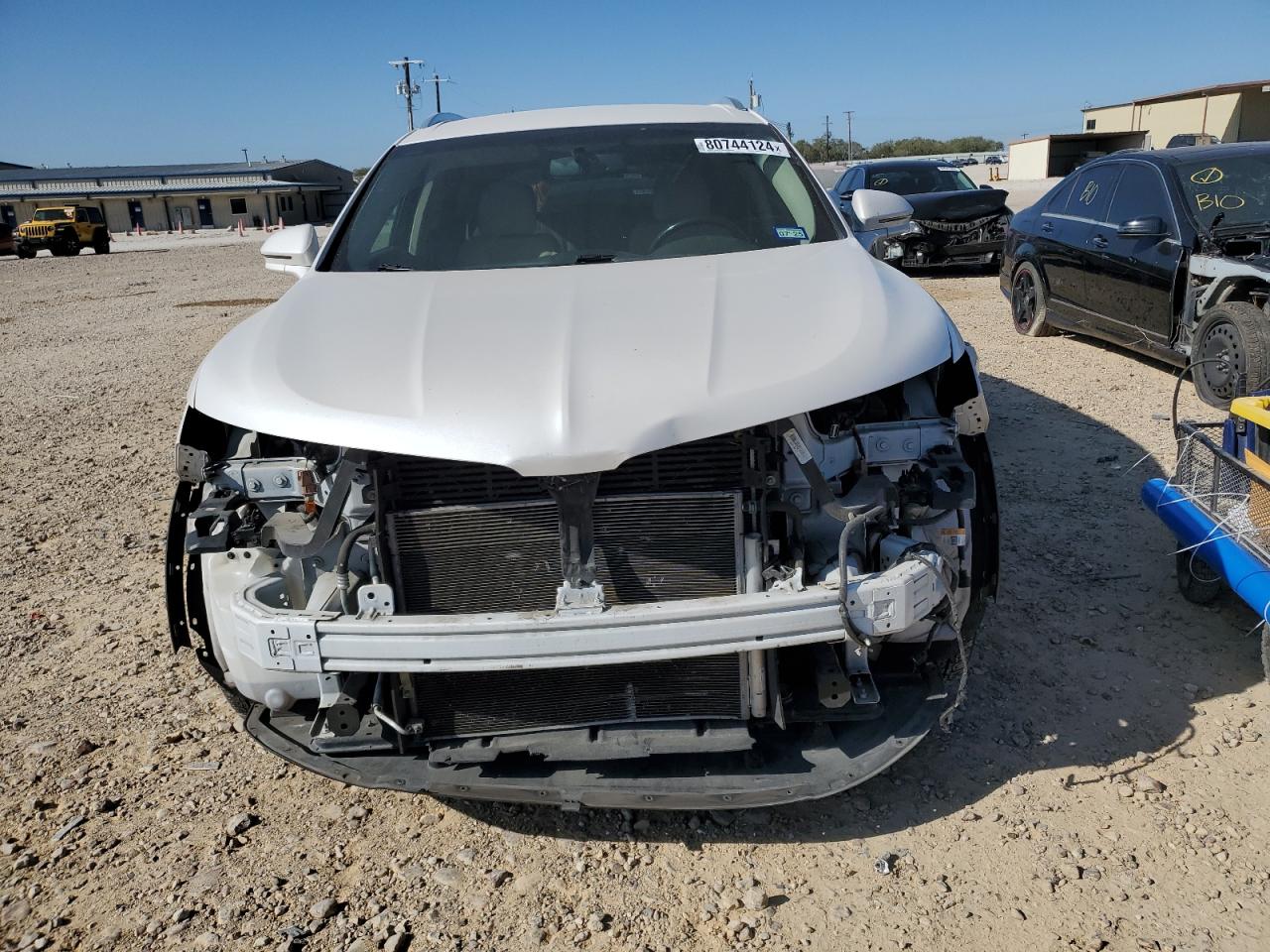 2017 Lincoln MKX VIN 2LMPJ6KR0HBL40799 Copart auction photo, front end damage thumbnail 5