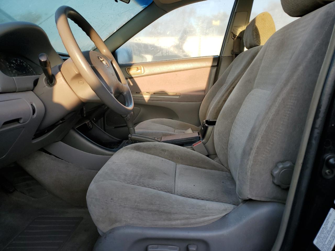 2002 Toyota Camry VIN 4T1BE32K12U044736 Copart auction photo, front end damage thumbnail 7