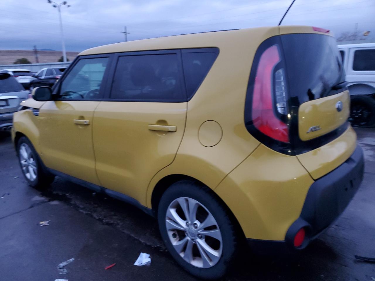 2015 KIA Soul VIN KNDJP3A58F7129597 Copart auction photo, front end / hail damage thumbnail 2