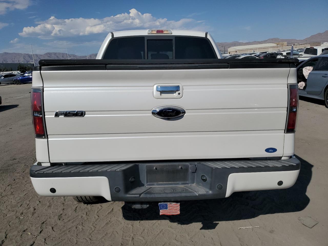2011 Ford F-150 VIN 1FTFW1E69BFA62878 Copart auction photo, side / front end damage thumbnail 6