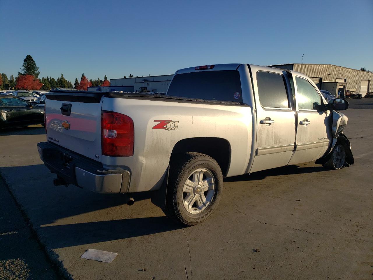 2013 Chevrolet Silverado VIN 3GCPKTE71DG346950 Copart auction photo, front end damage thumbnail 3