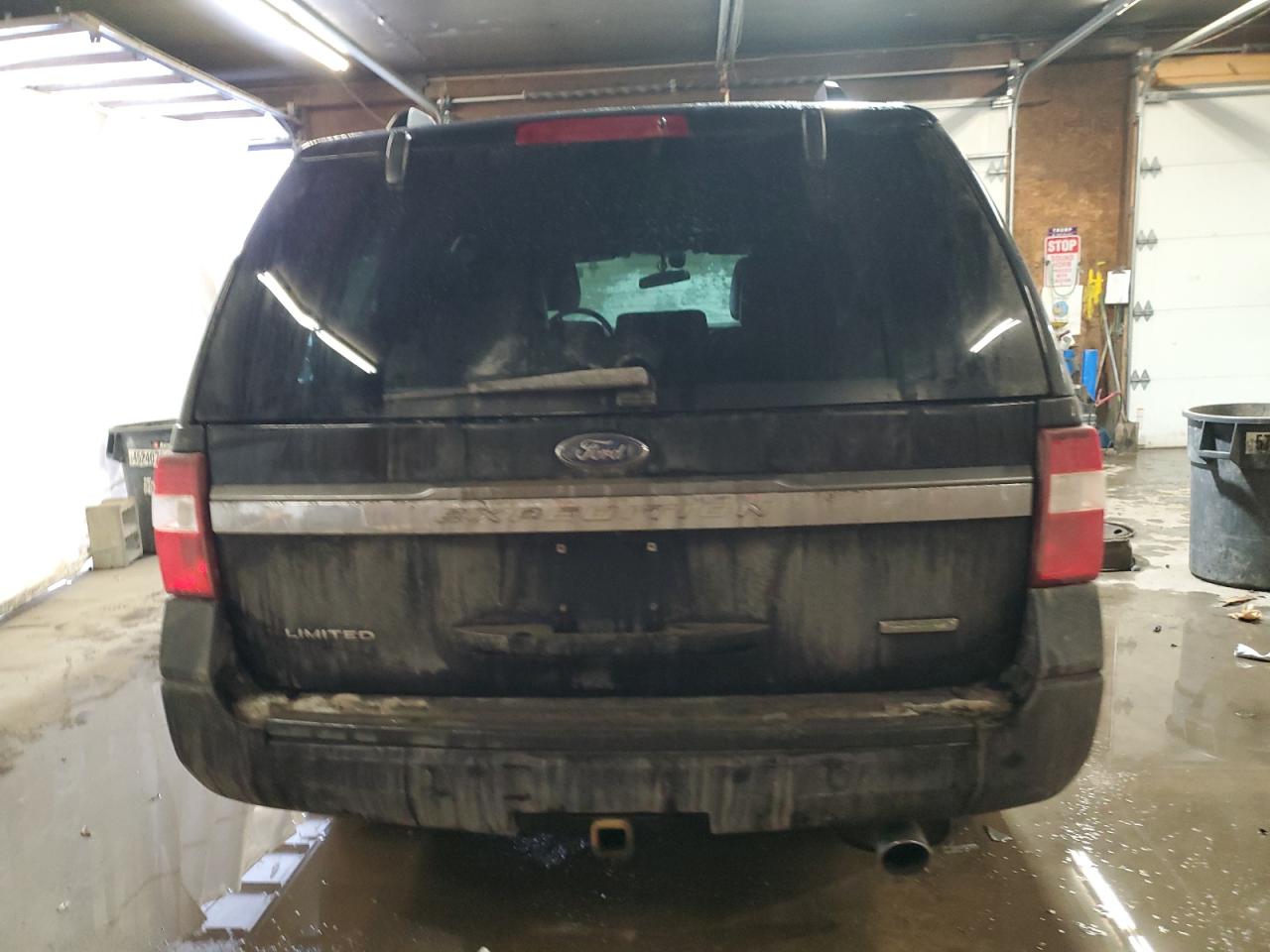 2017 Ford Expedition VIN 1FMJU2AT1HEA12343 Copart auction photo, front end damage thumbnail 6