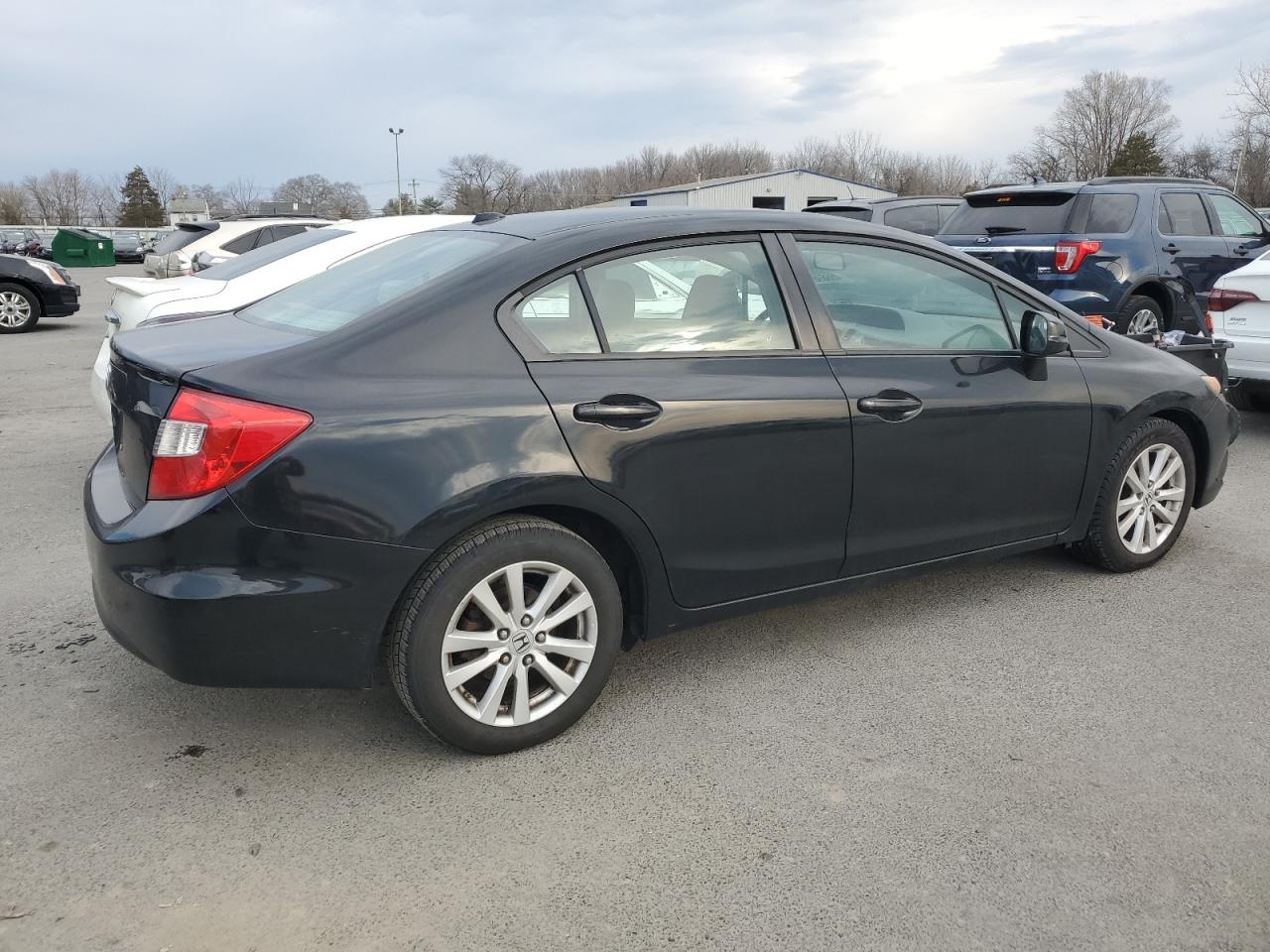 2012 Honda Civic VIN 2HGFB2F87CH309205 Copart auction photo, front end damage thumbnail 3