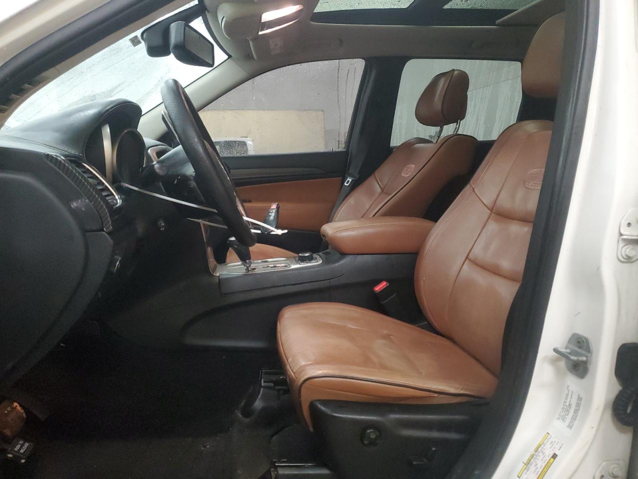2011 Jeep Grand Cherokee VIN 1J4RR6GTXBC635710 Copart auction photo, front end / side damage thumbnail 7