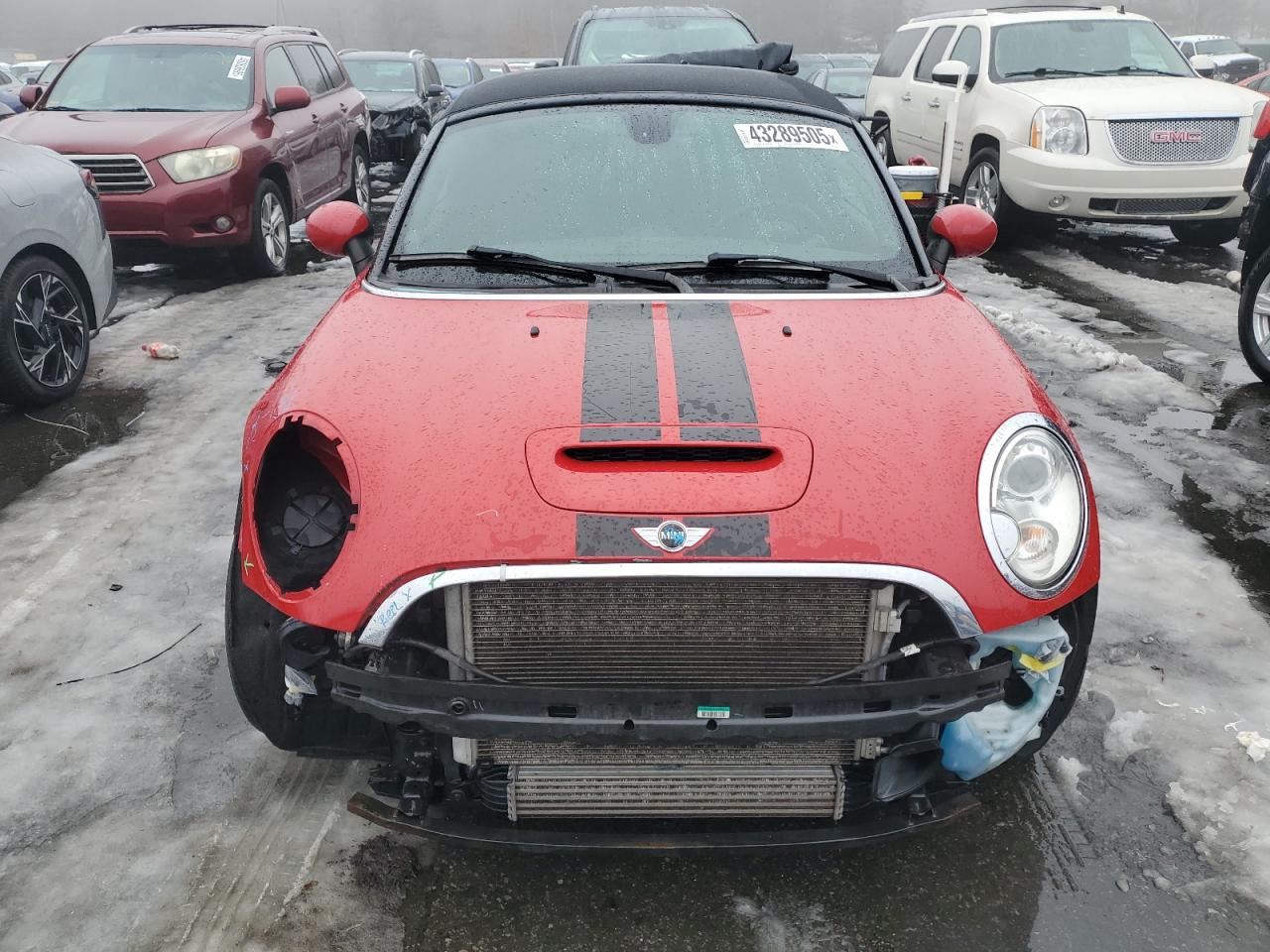 2015 MINI Cooper VIN WMWSY3C58FT567023 Copart auction photo, front end damage thumbnail 5