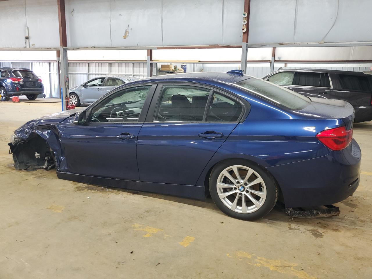 2018 BMW 3er VIN WBA8E1G56JNU92885 Copart auction photo, front end / undercarriage damage thumbnail 2