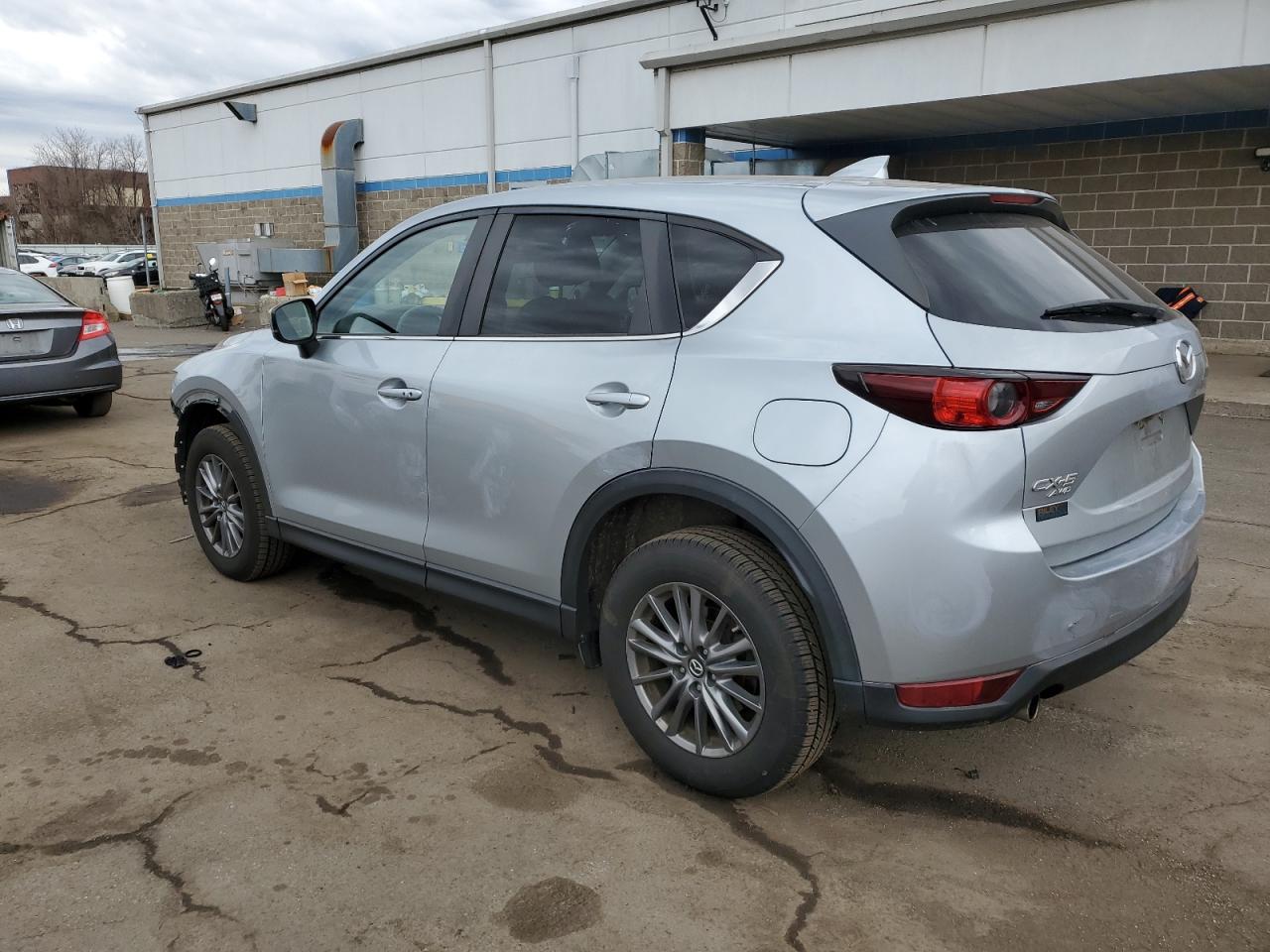 2017 Mazda CX-5 VIN JM3KFBCL5H0213635 Copart auction photo, front end / side damage thumbnail 2