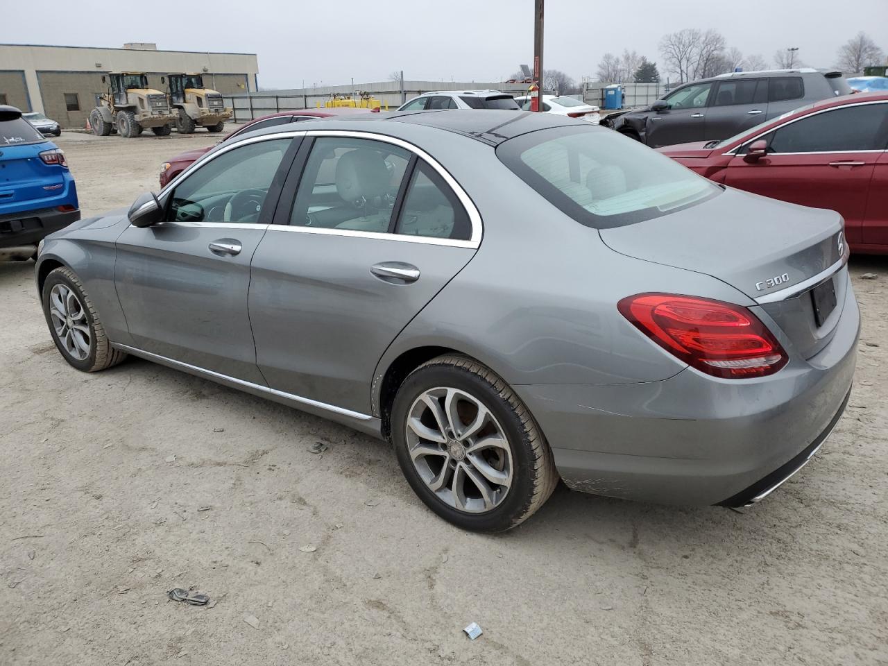 2015 Mercedes-Benz C-klasse VIN 55SWF4KB0FU035497 Copart auction photo, minor dent/scratches damage thumbnail 2