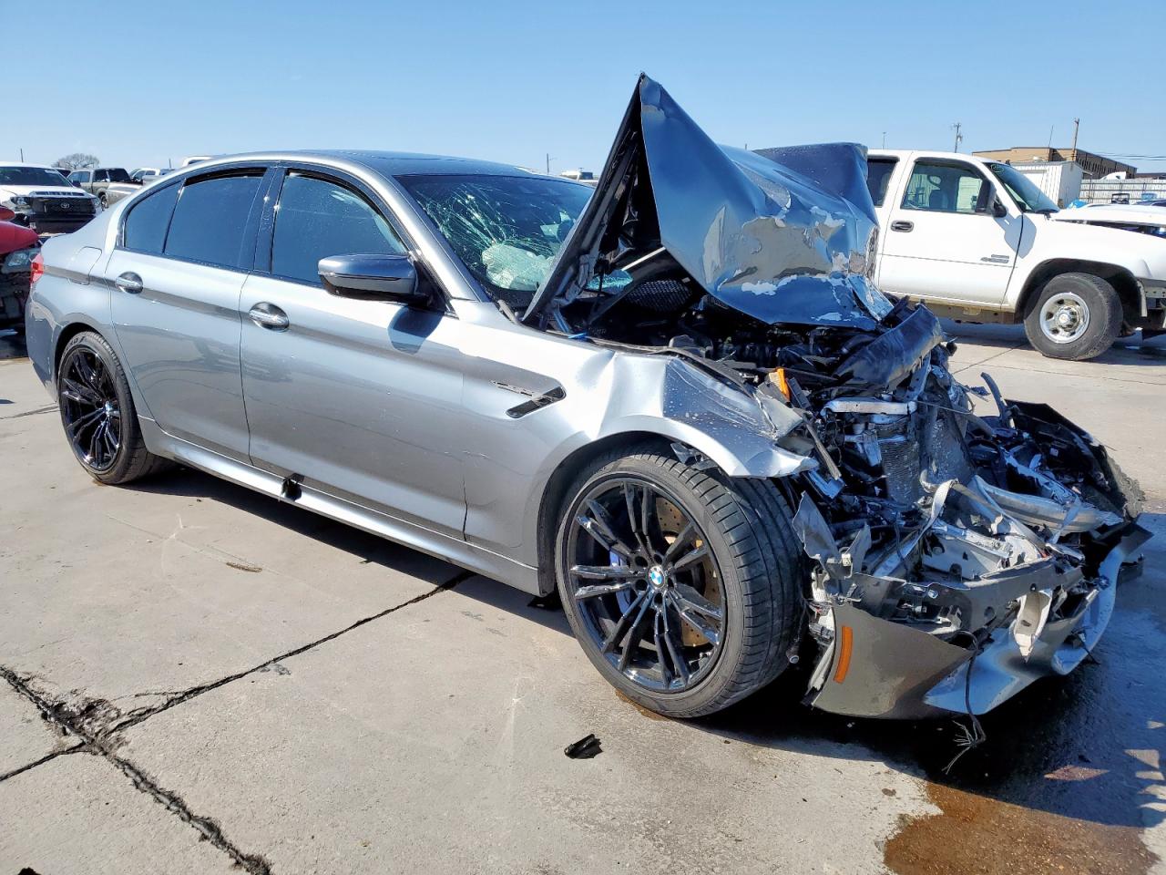 2018 BMW M5 VIN WBSJF0C50JB282469 Copart auction photo, front end damage thumbnail 4
