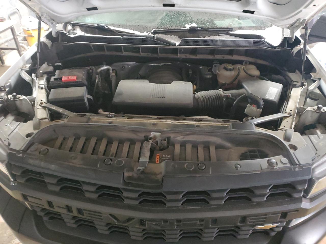2020 Chevrolet Silverado VIN 3GCNYAEH2LG138772 Copart auction photo, minor dent/scratches damage thumbnail 11