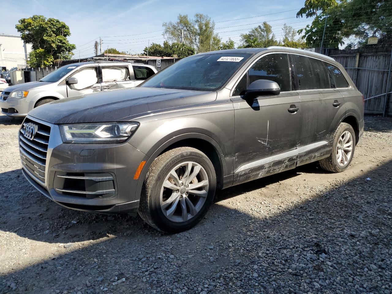 2018 Audi Q7 VIN WA1LAAF71JD039527