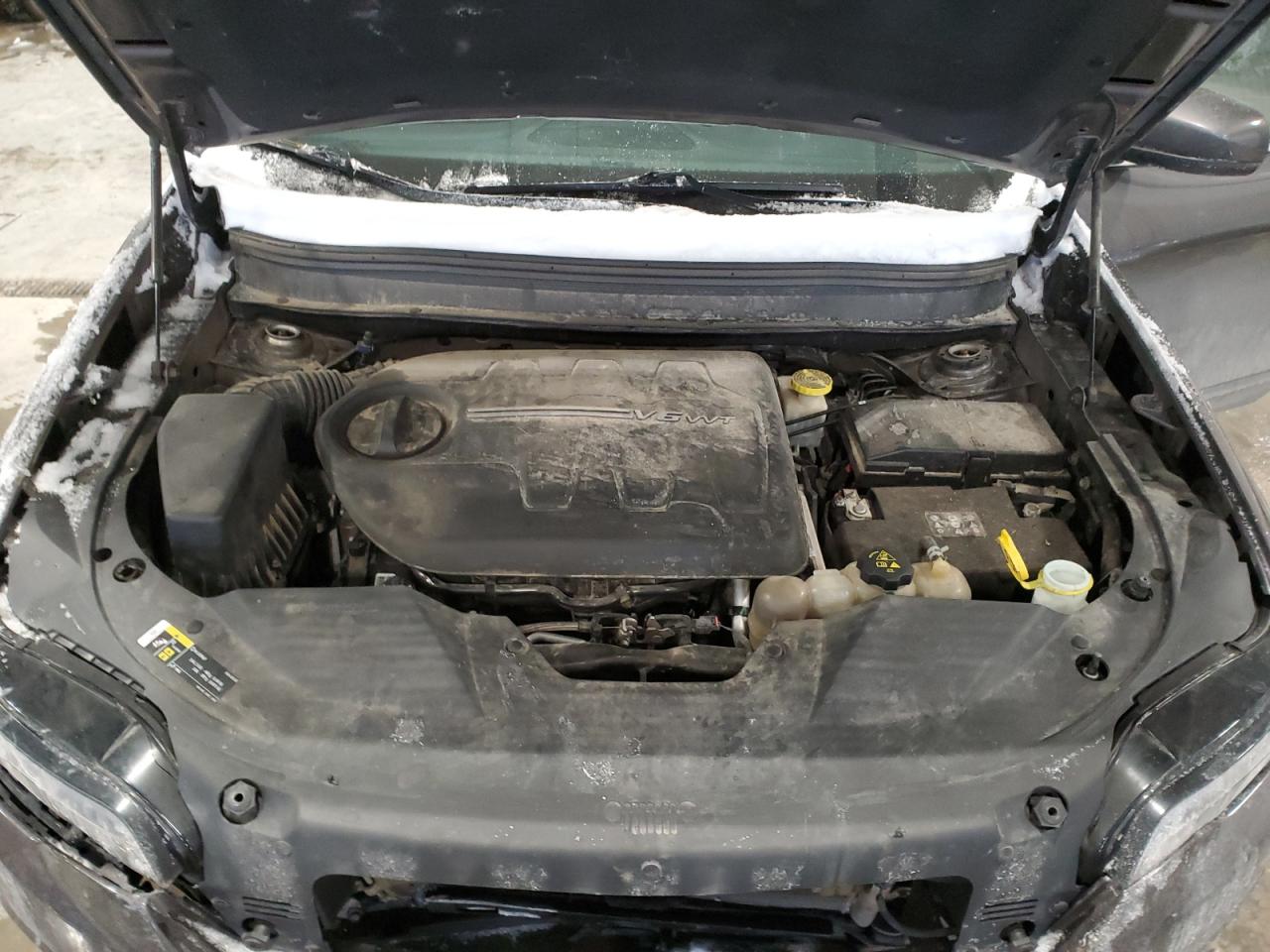 2019 Jeep Grand Cherokee VIN 1C4PJMDX8KD112843 Copart auction photo, front end / hail damage thumbnail 13