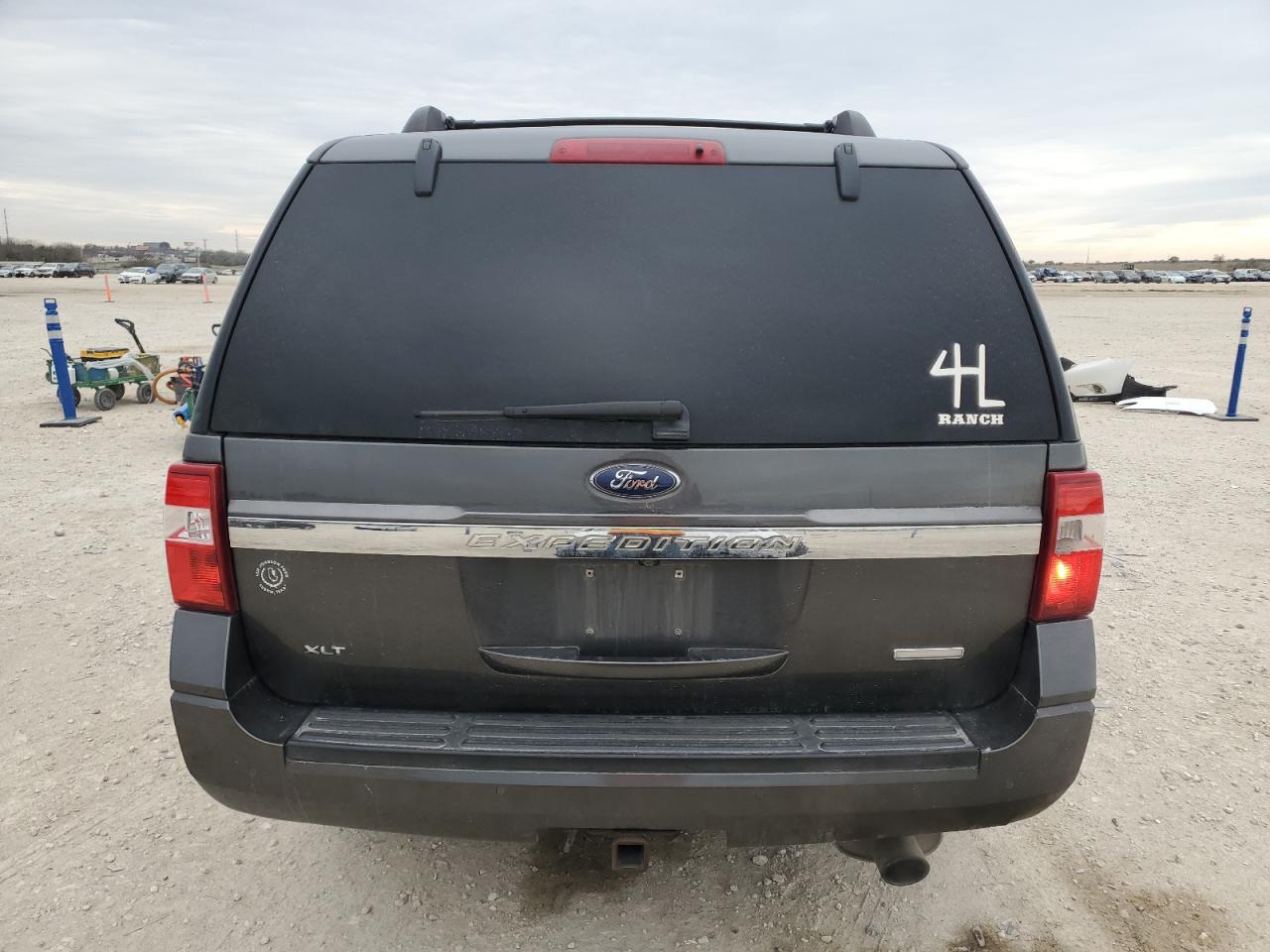 2017 Ford Expedition VIN 1FMJU1HTXHEA42683 Copart auction photo, front end / all over damage thumbnail 6