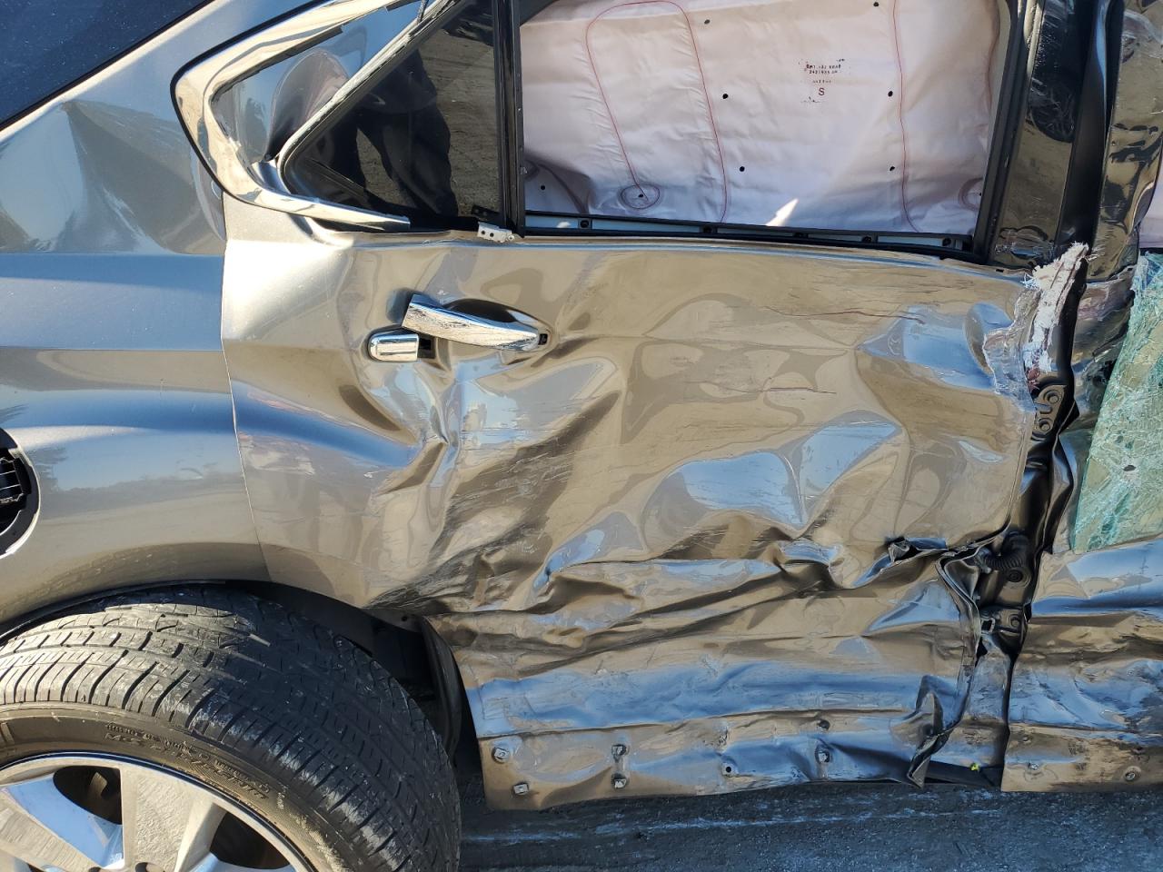 2012 Chevrolet Equinox VIN 2GNALFEK3C6104185 Copart auction photo, side / rear end damage thumbnail 12