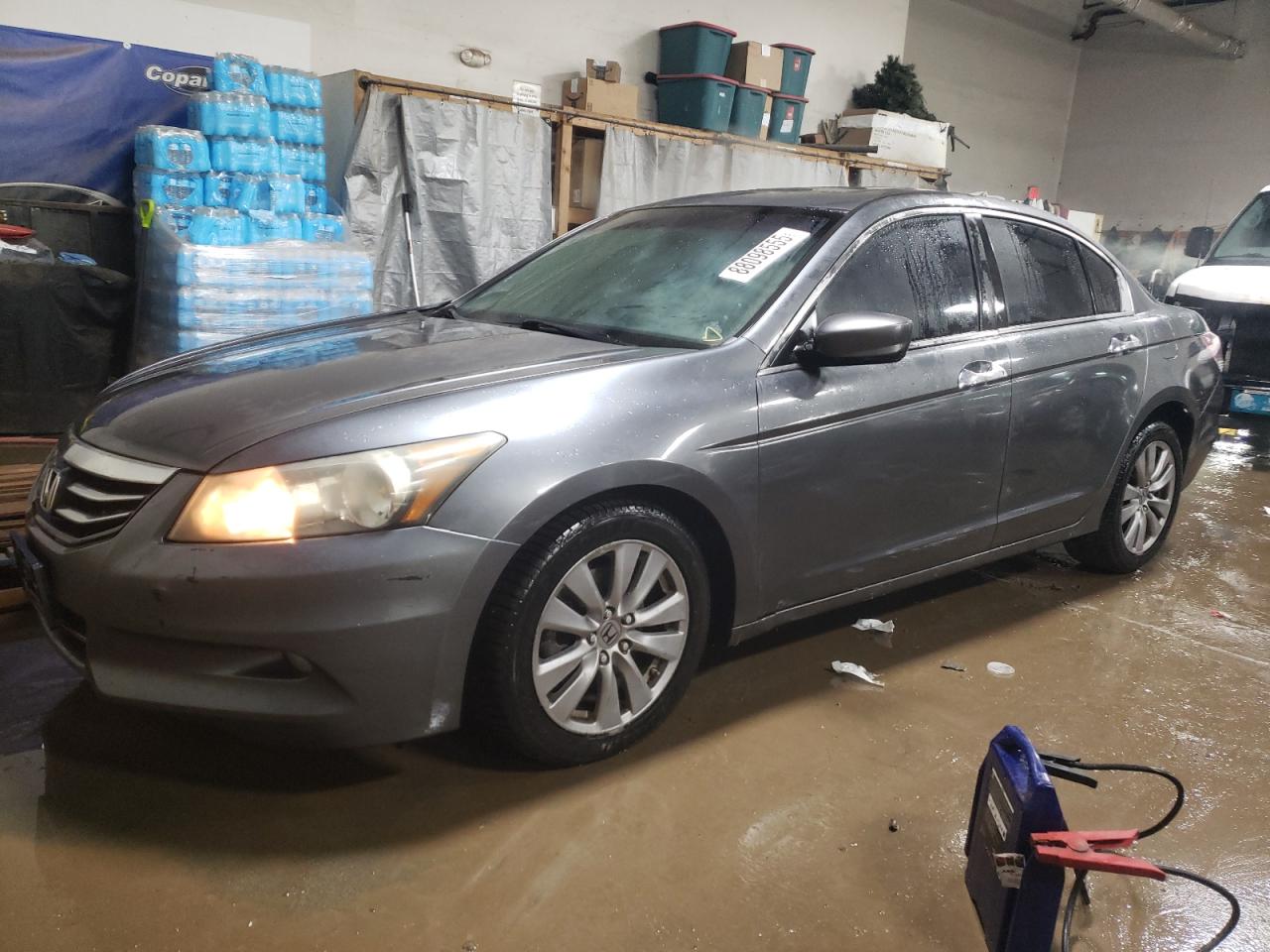 2011 Honda Accord VIN 1HGCP3F89BA028904