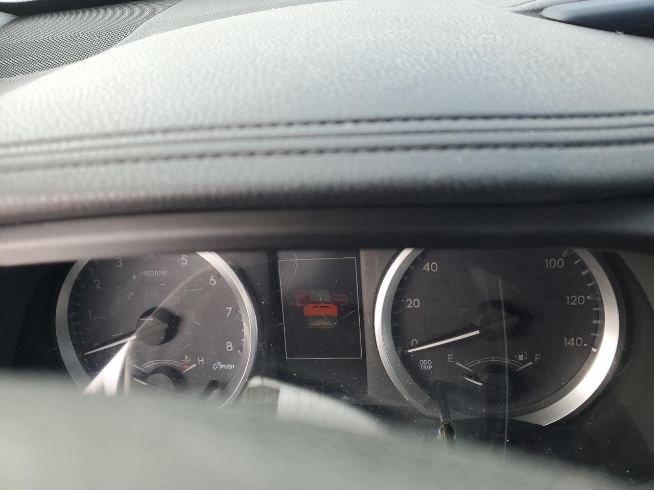 2018 Toyota Highlander VIN 5TDBZRFH8JS491707 Copart auction photo, front end damage thumbnail 9