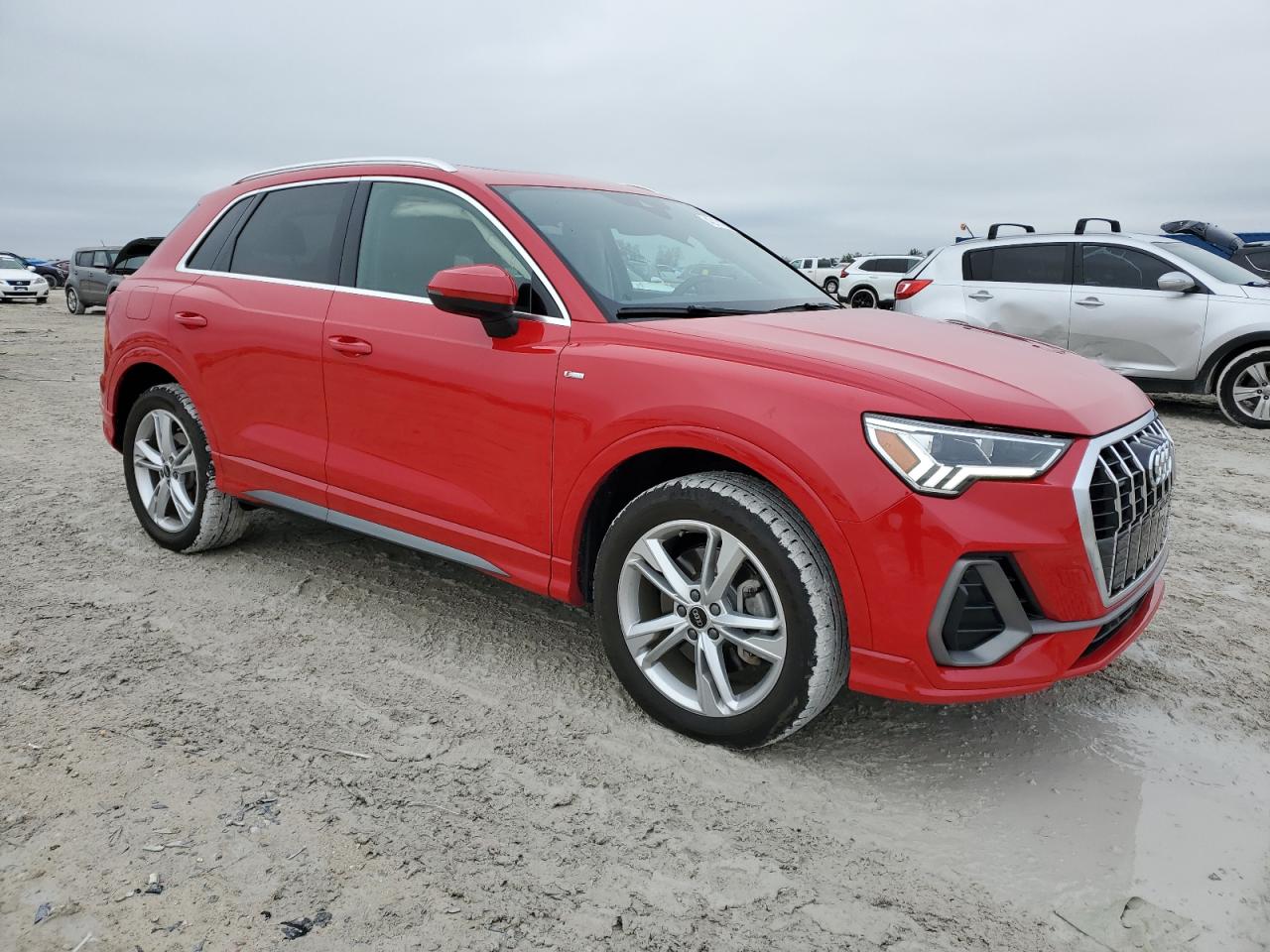 2022 Audi Q3 VIN WA1EECF32N1147622 Copart auction photo, side damage thumbnail 4