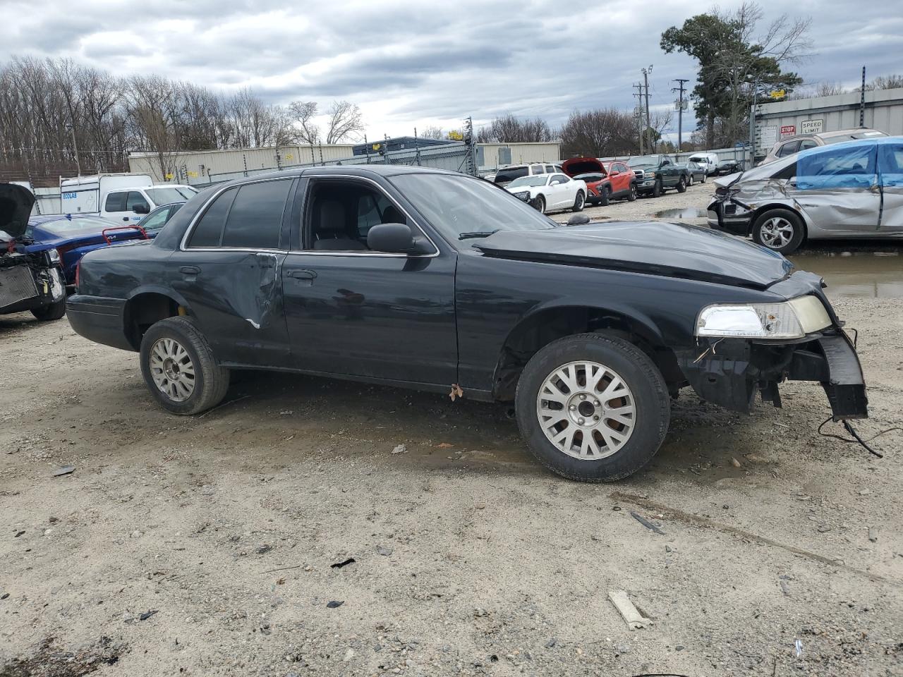 2008 Ford Crown Victoria VIN 2FAFP71V98X102473 Copart auction photo, all over damage thumbnail 4