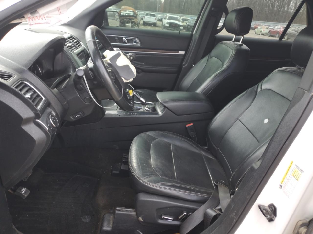 2017 Ford Explorer VIN 1FM5K8F80HGC38991 Copart auction photo, front end / minor dent/scratches damage thumbnail 7