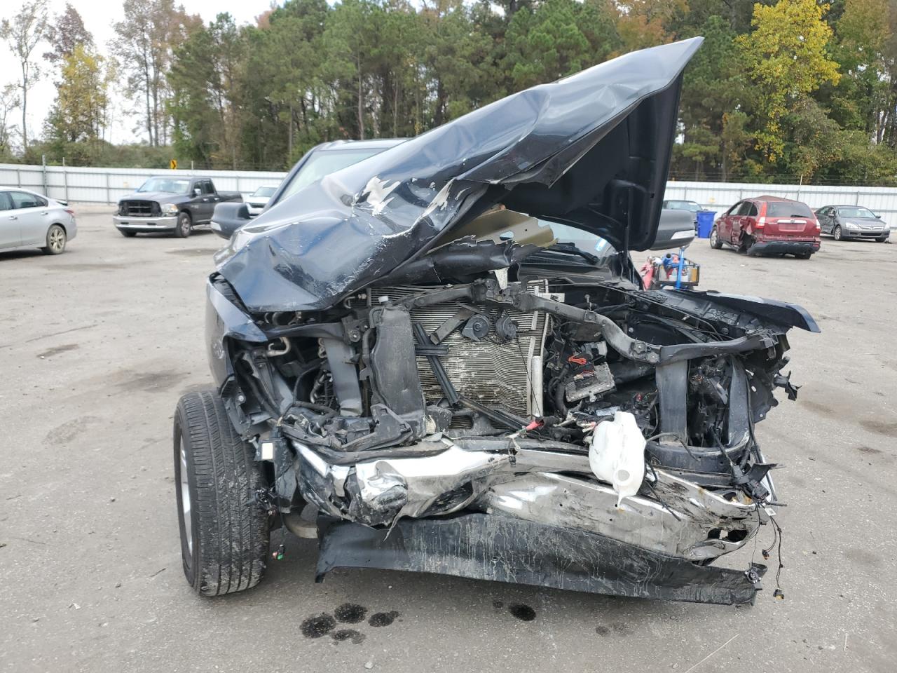 2020 RAM 1500 VIN 1C6RREBT7LN300408 Copart auction photo, front end / undercarriage damage thumbnail 5