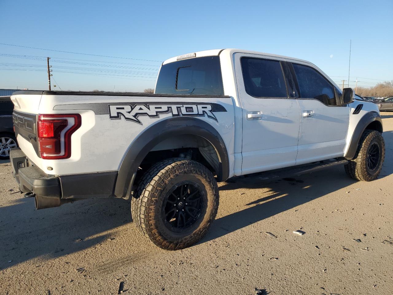 2017 Ford F-150 VIN 1FTFW1RG5HFC89528 Copart auction photo, front end damage thumbnail 3
