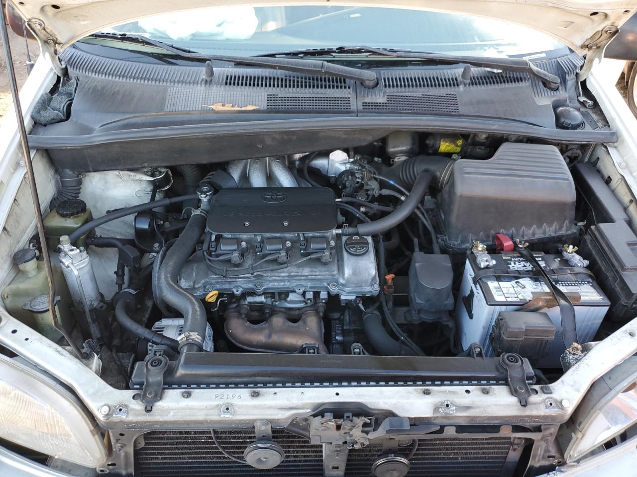 2000 Toyota Sienna VIN 4T3ZF13C6YU252067 Copart auction photo, front end damage thumbnail 12