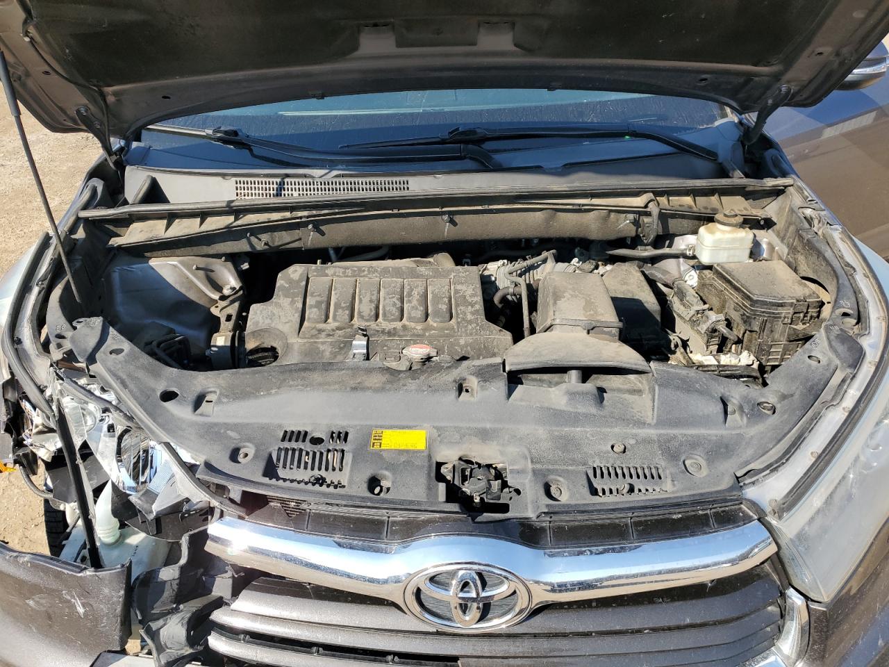 2016 Toyota Highlander VIN 5TDYKRFH9GS168256 Copart auction photo, front end damage thumbnail 14