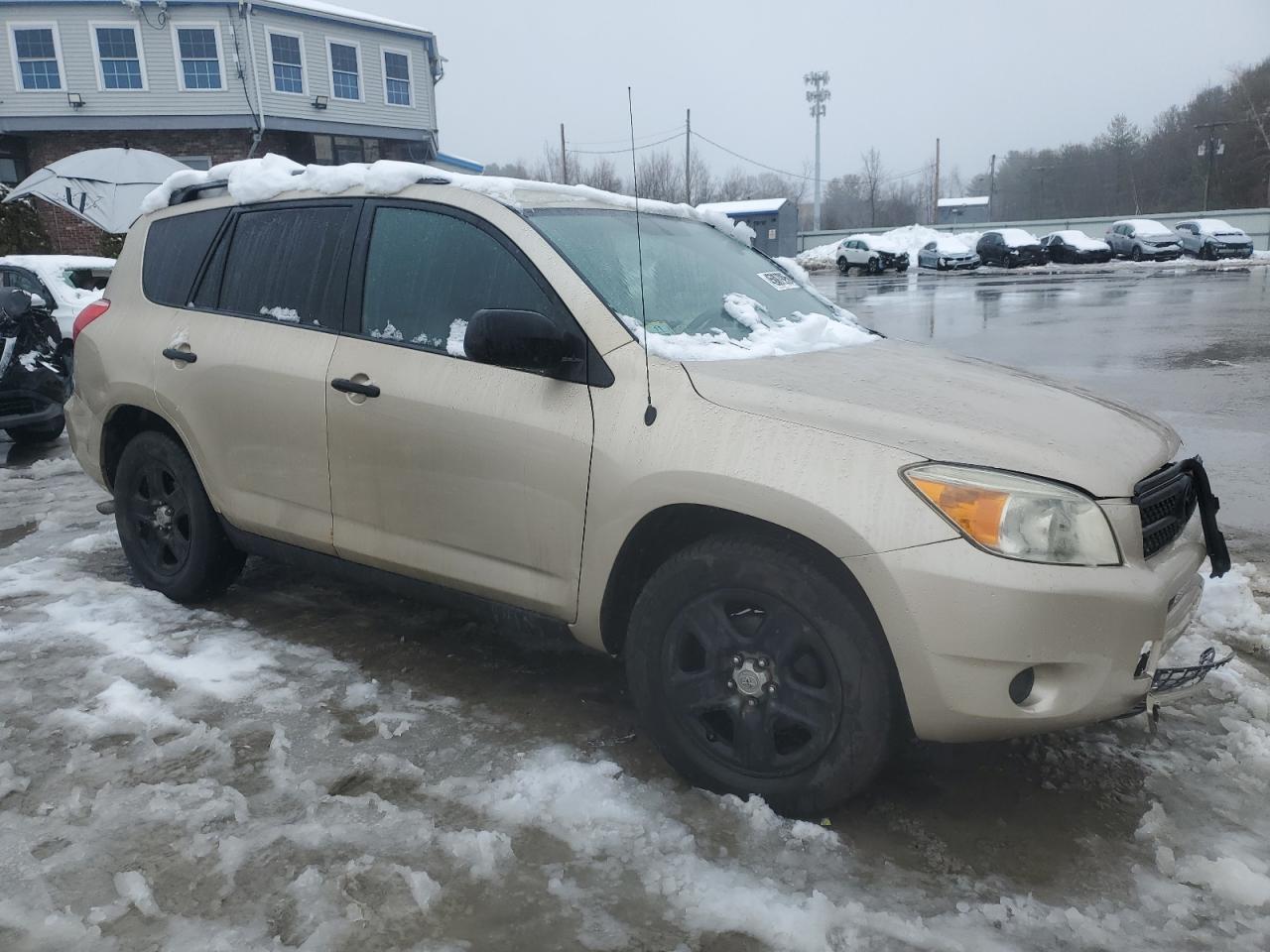 2006 Toyota RAV 4 VIN JTMBK33V466005476 Copart auction photo, front end damage thumbnail 4