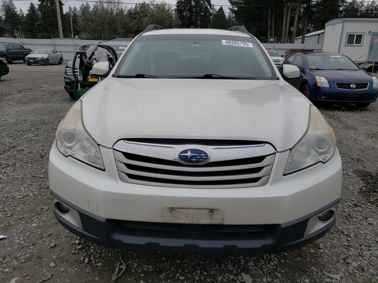 2011 Subaru Outback VIN 4S4BRBHC6B3428662 Copart auction photo, side damage thumbnail 5
