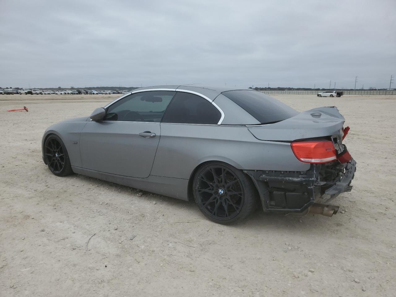 2007 BMW 3er VIN WBAWL13527PX15083 Copart auction photo, rear end / front end damage thumbnail 2