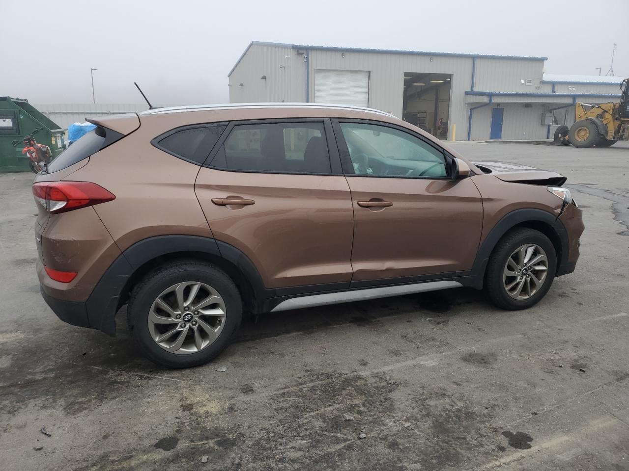 2017 Hyundai Tucson VIN KM8J3CA45HU454307 Copart auction photo, front end / side damage thumbnail 3