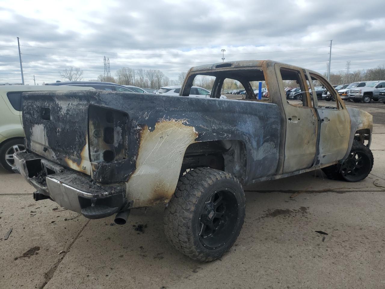 2017 Chevrolet Silverado VIN 1GCVKRECXHZ148719 Copart auction photo, burn / missing/altered vin damage thumbnail 3