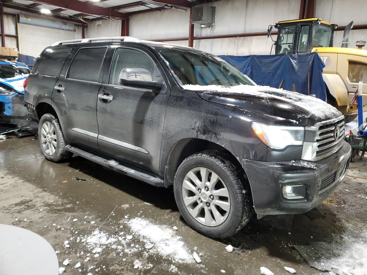 2018 Toyota Sequoia VIN 5TDDY5G16JS158153 Copart auction photo, rear end damage thumbnail 4