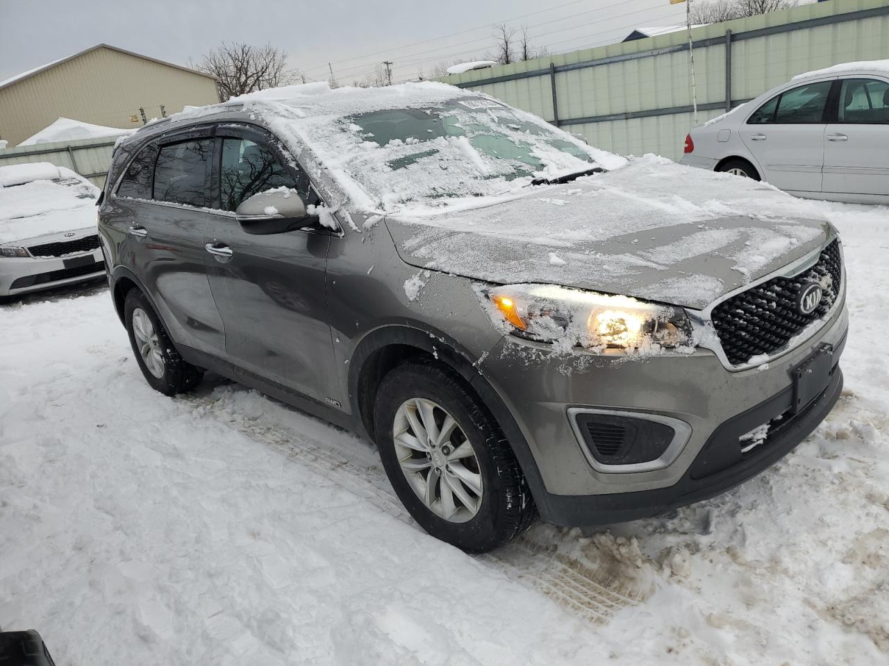 2017 KIA Sorento VIN 5XYPGDA34HG239244 Copart auction photo, rear end damage thumbnail 4