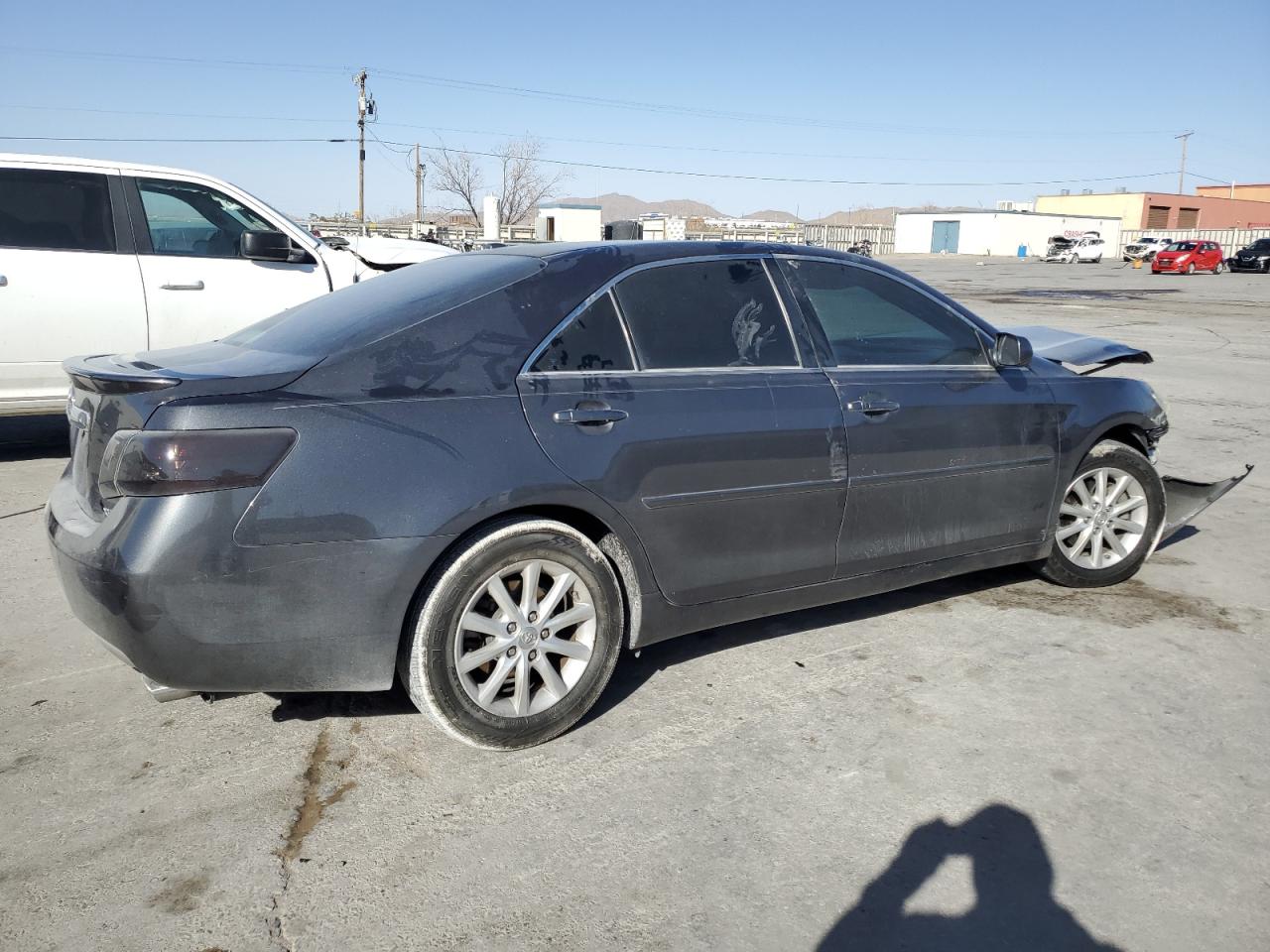 2011 Toyota Camry VIN 4T1BK3EK8BU612095 Copart auction photo, front end / side damage thumbnail 3