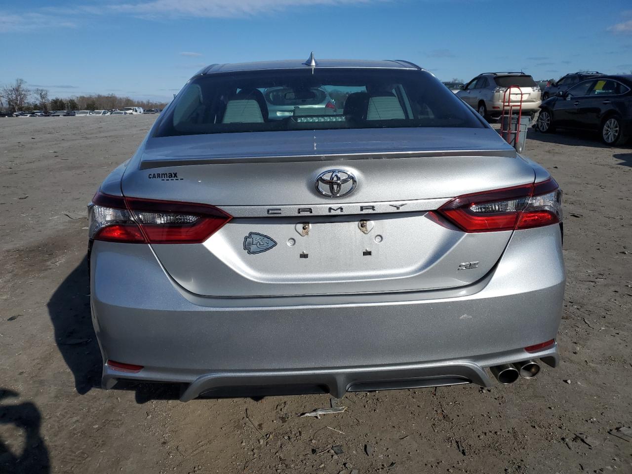2022 Toyota Camry VIN 4T1G11AK5NU007250 Copart auction photo, front end damage thumbnail 6