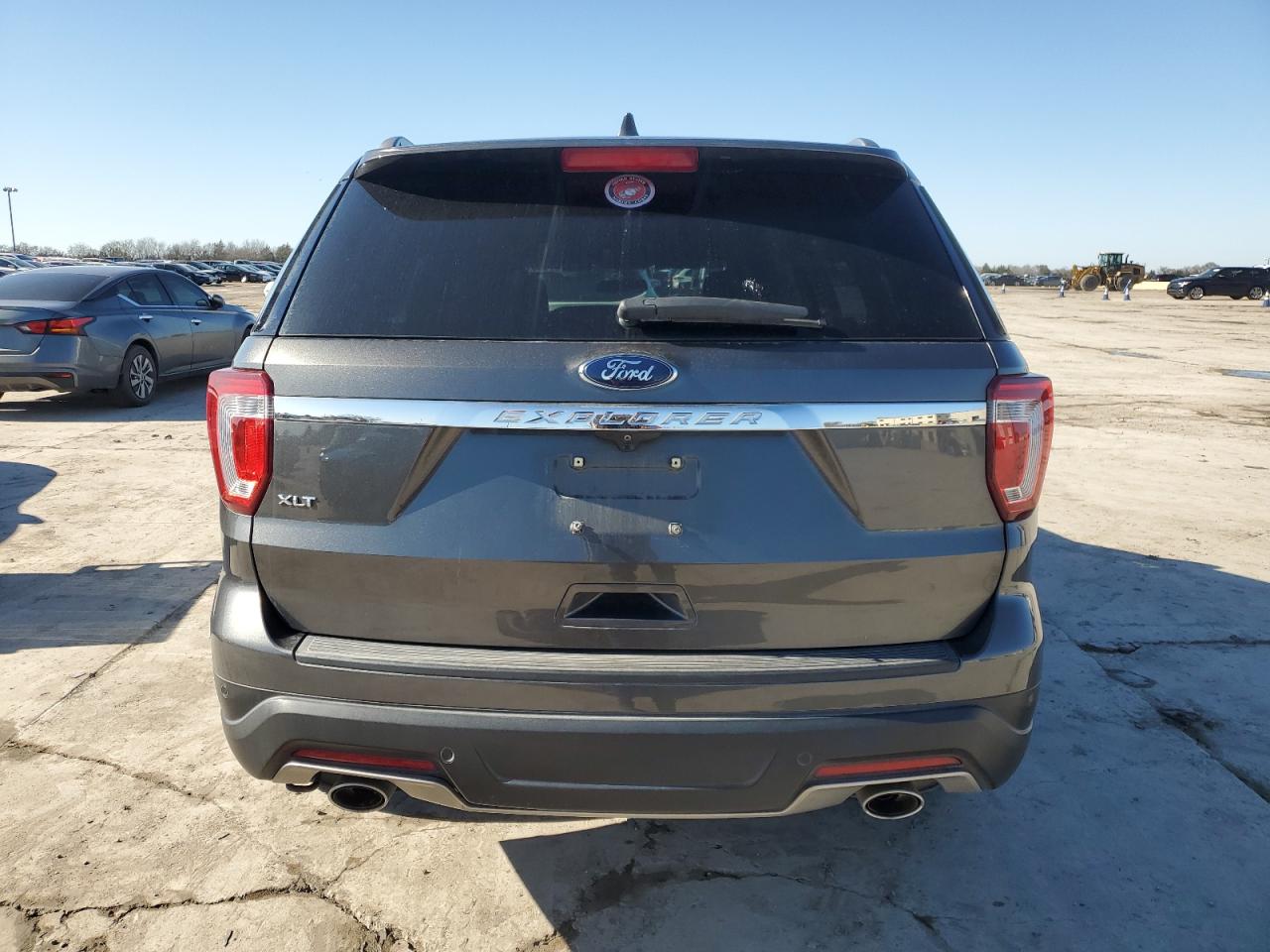 2018 Ford Explorer VIN 1FM5K7D8XJGA31432 Copart auction photo, all over damage thumbnail 6
