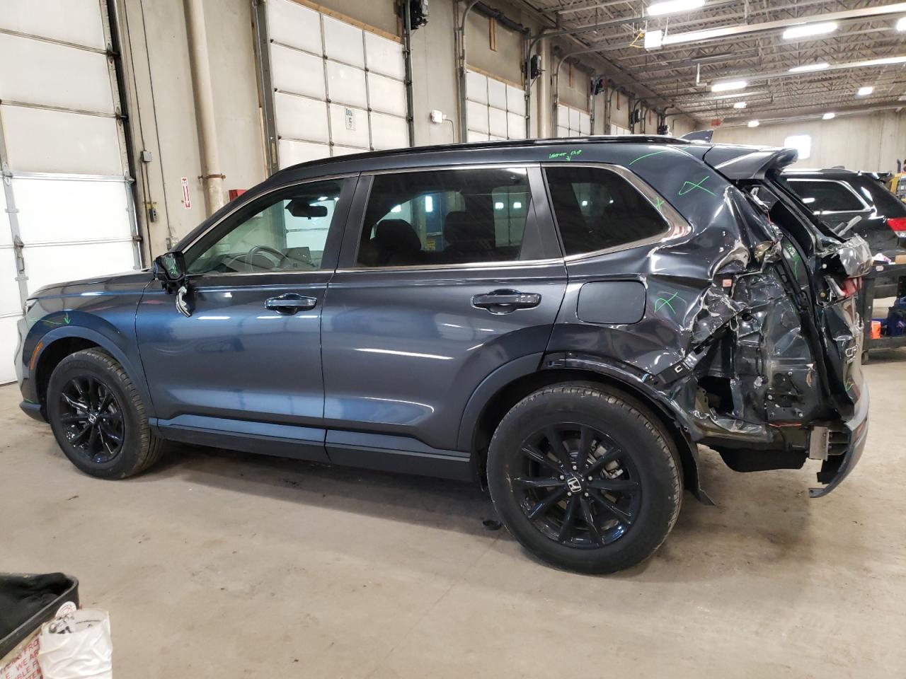 2024 Honda CR-V VIN 2HKRS6H5XRH814905 Copart auction photo, rear end / front end damage thumbnail 2