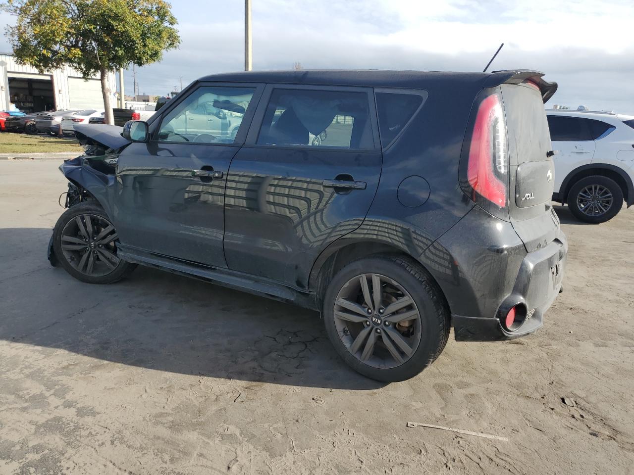 2016 KIA Soul VIN KNDJP3A54G7348655 Copart auction photo, front end damage thumbnail 2