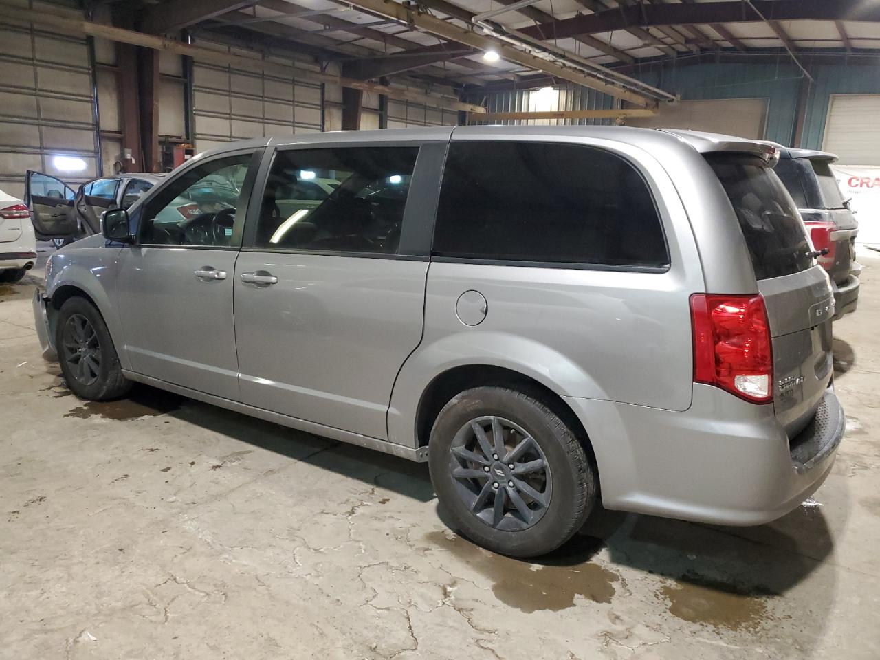 2019 Dodge Caravan VIN 2C4RDGEG1KR688903 Copart auction photo, front end / undercarriage damage thumbnail 2