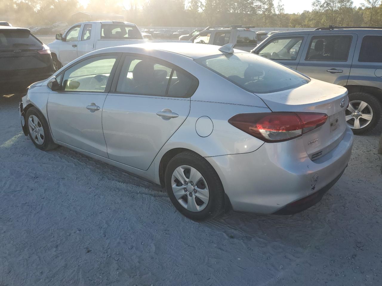 2017 KIA Forte VIN 3KPFK4A7XHE078019 Copart auction photo, front end damage thumbnail 2