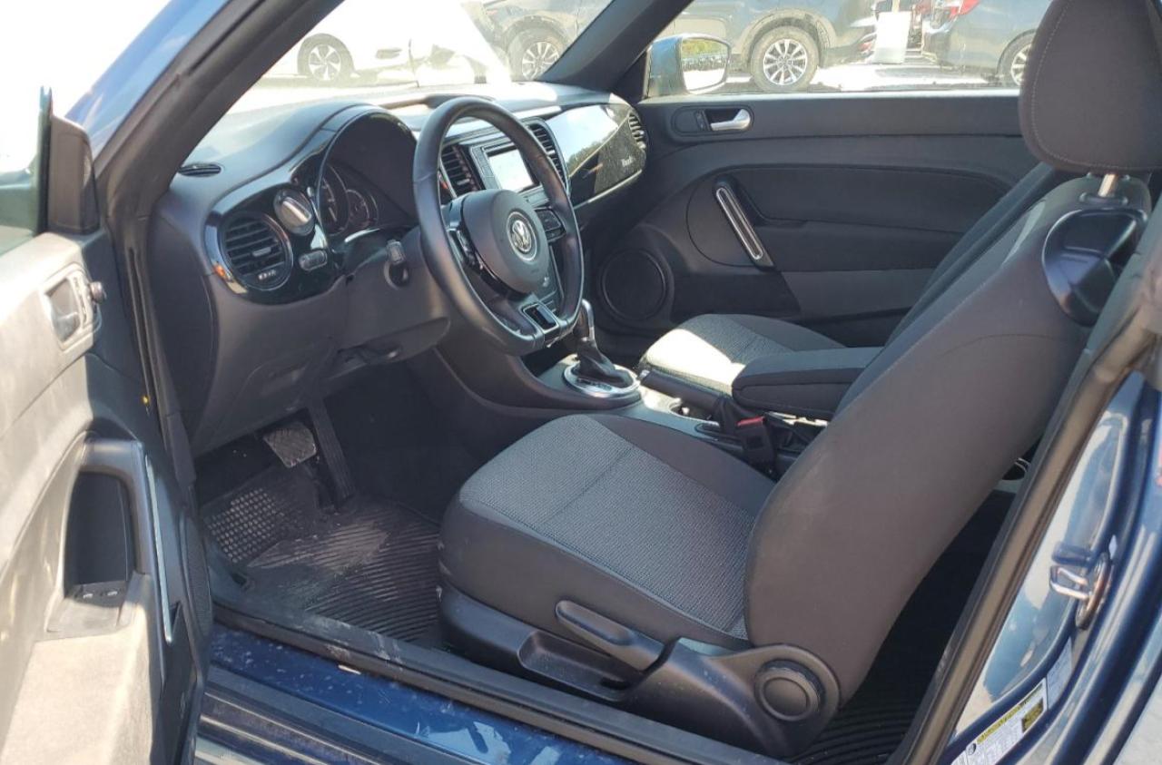 2019 Volkswagen Beetle VIN 3VWFD7AT6KM715779 Copart auction photo, water/flood damage thumbnail 8