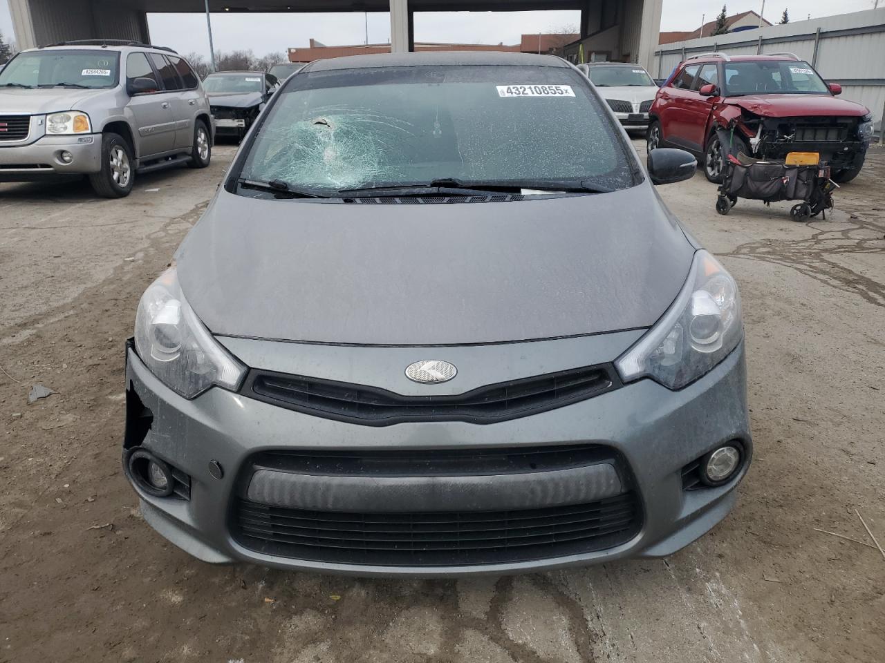 2015 KIA Forte VIN KNAFZ6A31F5380373 Copart auction photo, front end / side damage thumbnail 5