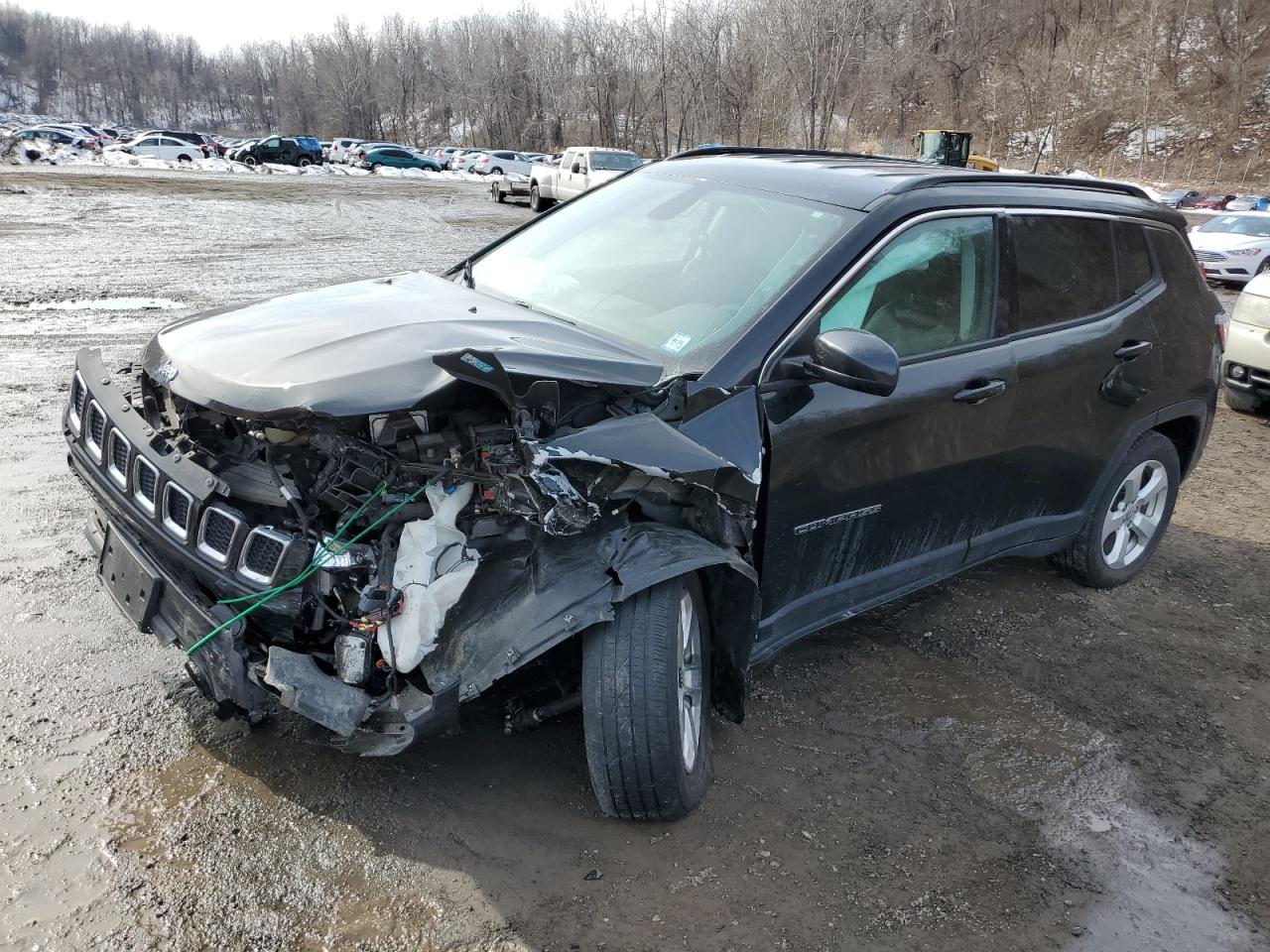 2018 Jeep Compass VIN 3C4NJDBB0JT373388