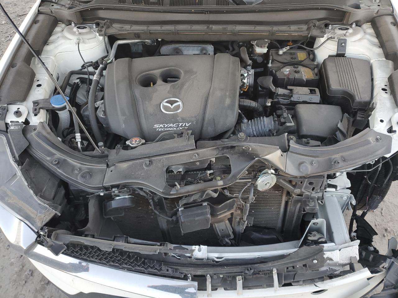2019 Mazda CX-5 VIN JM3KFACMXK1615820 Copart auction photo, front end / minor dent/scratches damage thumbnail 12