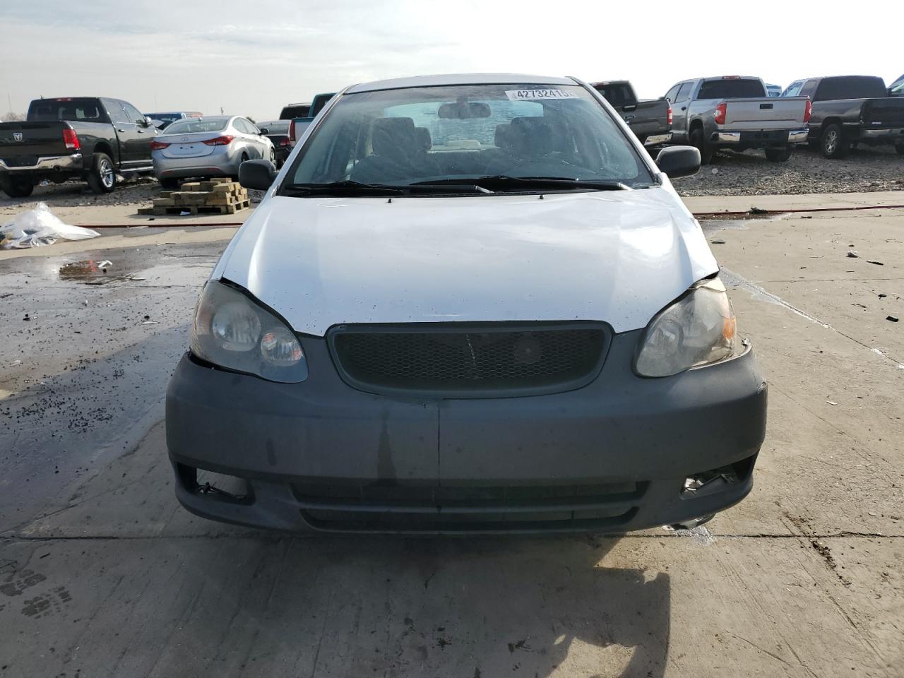 2003 Toyota Corolla VIN 1NXBR32E23Z117421 Copart auction photo, front end / minor dent/scratches damage thumbnail 5
