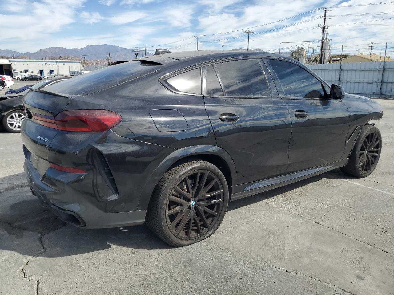 2022 BMW X6 VIN 5UXCY6C08N9M72923 Copart auction photo, front end damage thumbnail 3