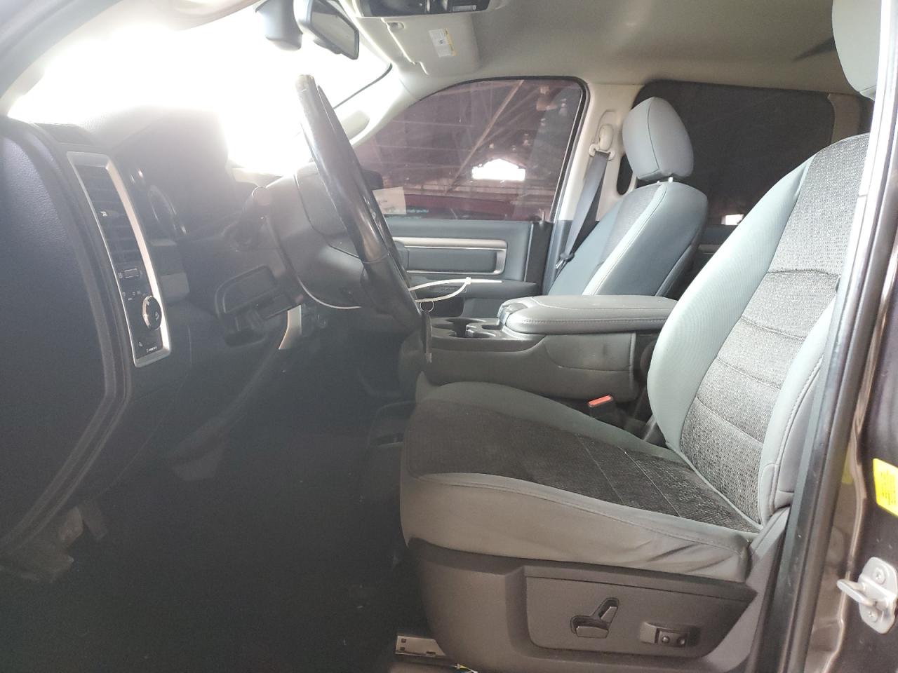 2015 RAM 1500 VIN 1C6RR6TT4FS518056 Copart auction photo, side damage thumbnail 7
