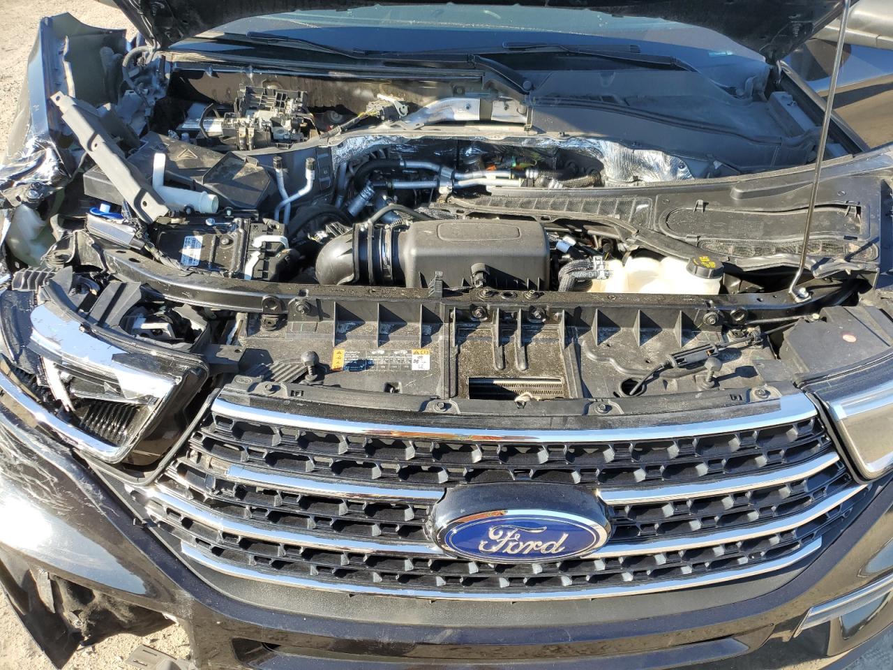 2020 Ford Explorer VIN 1FMSK7DH7LGA10303 Copart auction photo, front end / side damage thumbnail 13